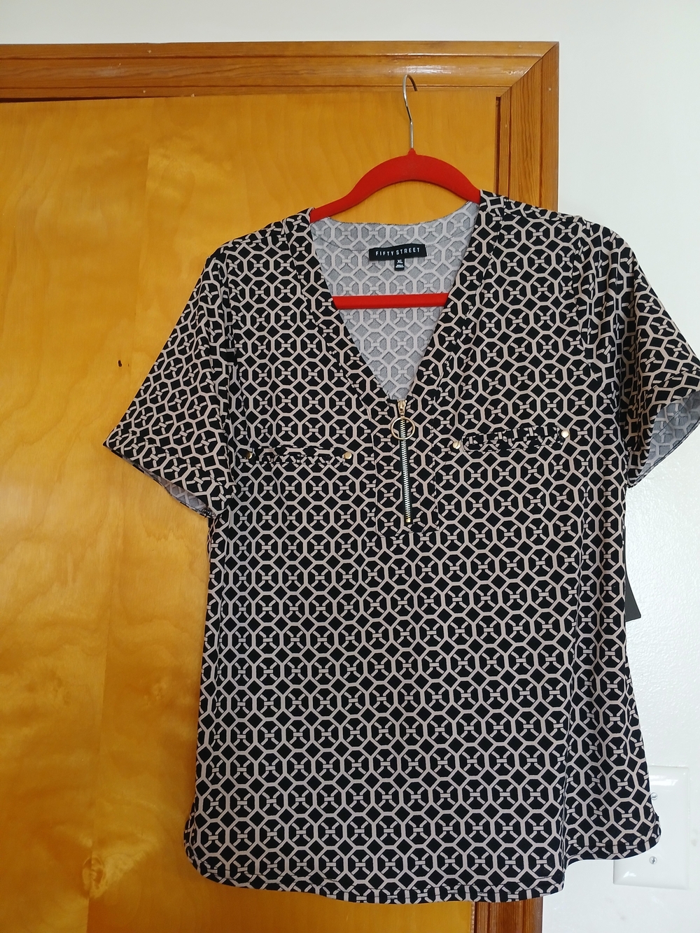 Effortless Black & Cream Geometric V-Neck Zip Blouse